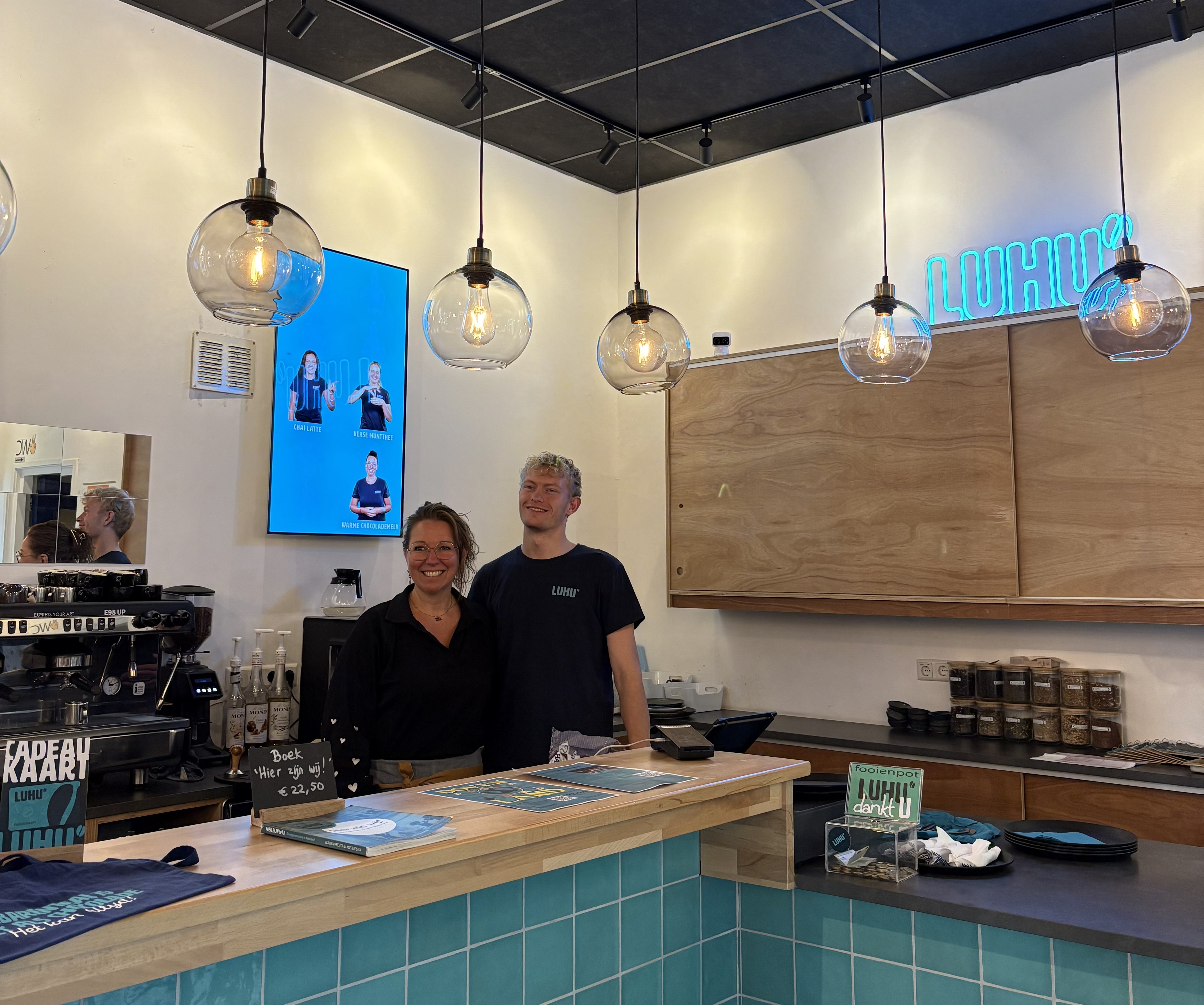 Luhu Groningen - Internationale Week van de Doven